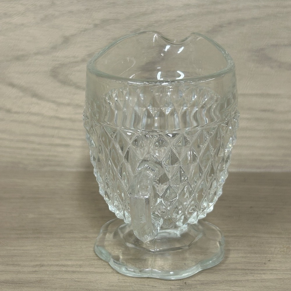 Vintage Indiana Crystal Clear Glass Diamond Point Footed Creamer - Picture 4 of 6
